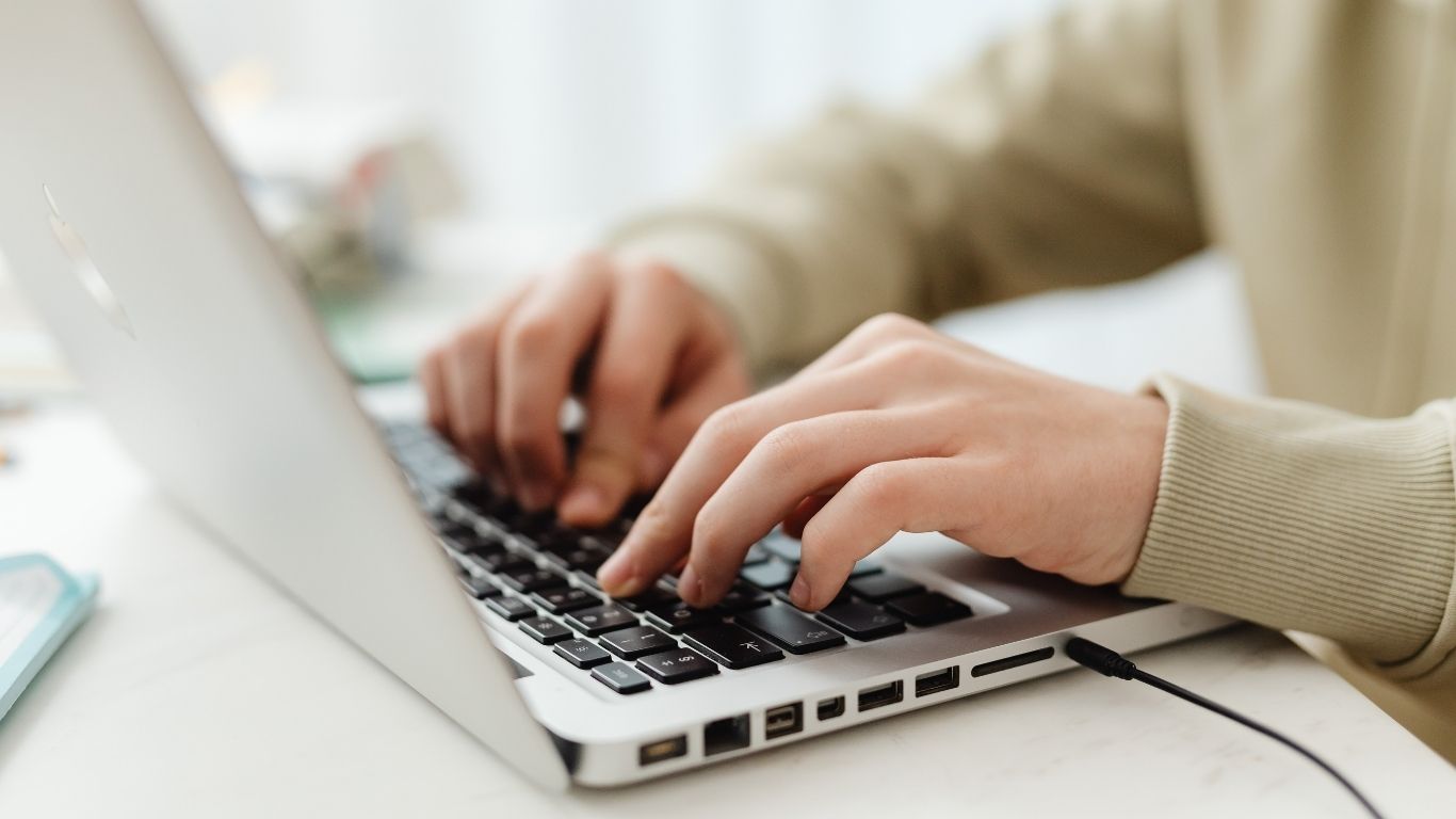 self employed digital marketer